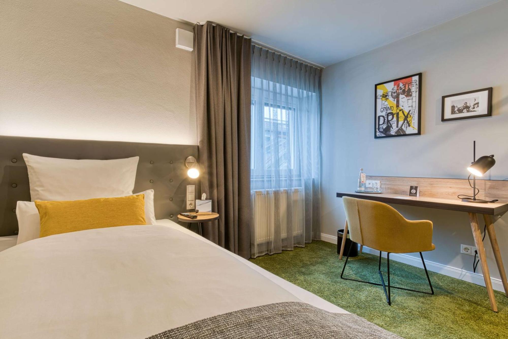 Vienna House Easy By Wyndham インゴルシュタット エクステリア 写真